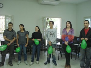 1-comissao-de-estudantes-realiza-atividade-na-ufrj01-300x225.jpg