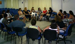 2-comissoes-de-etica-e-de-educacao-do-crprj-encerram-eventos-preparatorios-em-resende02-300x176.jpg