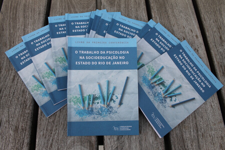 livro-sobre-o-trabalho-da-psicologia-na-socioeducacao-e-lancado-em-roda-de-conversa-durante-a-13a-mostra