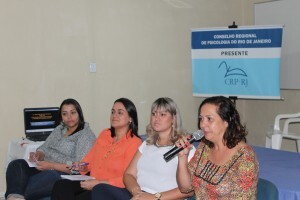 psicologia-organizacional-e-saude-do-trabalhador-foi-tema-de-debates-em-mais-uma-edicao-do-cine-psi-baixada