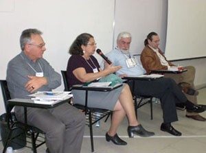 1-seminario-midia-e-psicologia-discute-relacao-entre-cidadania-e-alienacao01-300x223.jpg