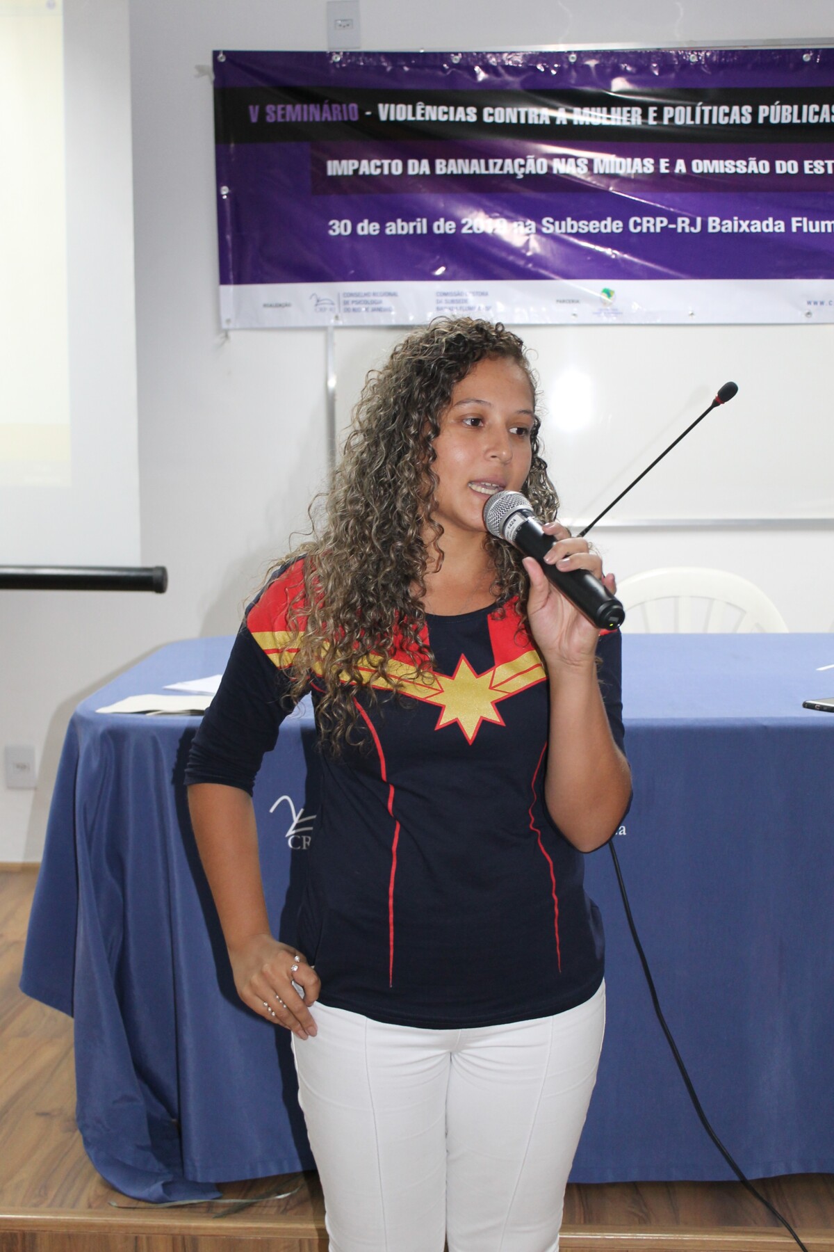 seminario-sobre-violencias-contra-a-mulher-reune-psicologas-os-e-estudantes-em-nova-iguacu